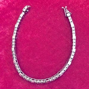 Vintage 925 sterling silver cubic Zirconia Bracelet. Made by DOCZ from Korea